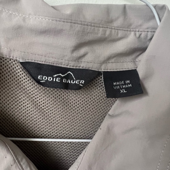 Eddie Bauer Men’s Long Sleeve Performance Fishing Shirt - Picture 4 of 8